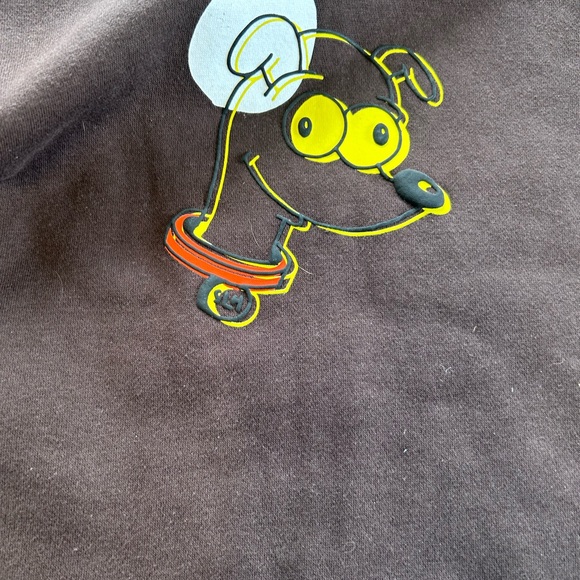 Crewneck H&M x The Simpsons 🛹🔥
Style streetwear avec prints graphiques - Picture 8 of 9